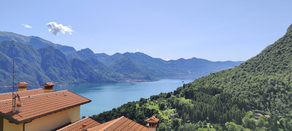 Expansive view of Lake Iseo from Casa il Nido, capturing the beauty that Fabula Home Rental guests cherish